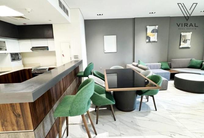 982272 - Property Image 2