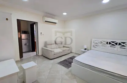 Apartment - Studio - 1 Bathroom for rent in Bu Hamour Street - Abu Hamour - Doha