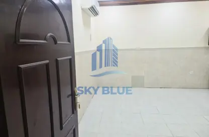 Apartment - Studio - 1 Bathroom for rent in Bu Hamour Street - Abu Hamour - Doha