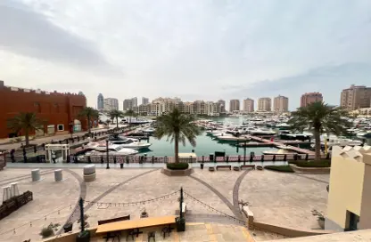 Duplex - 4 Bedrooms - 4 Bathrooms for rent in Tower 25 - Porto Arabia - The Pearl Island - Doha