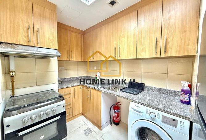 978993 - Property Image 2