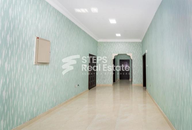 958903 - Property Main Image