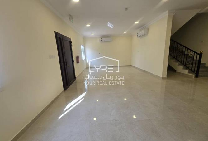 1004967 - Property Image 3