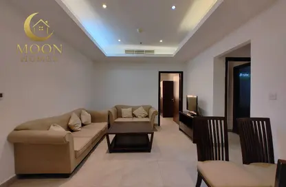 شقة - 2 غرف نوم - 2 حمامات للايجار في شارع الامان - أم غويلينا - الدوحة