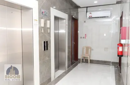 Apartment - 2 Bedrooms - 2 Bathrooms for rent in Bin Omran 46 - Fereej Bin Omran - Doha