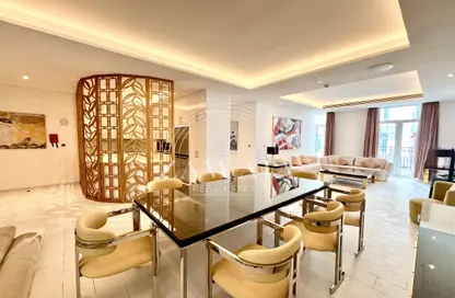 Apartment - 2 Bedrooms - 3 Bathrooms for rent in Floresta Gardens - Floresta Gardens - The Pearl Island - Doha