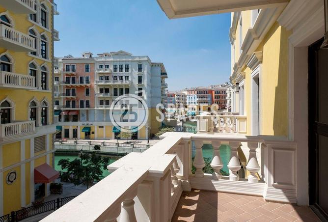 898554 - Property Image 3