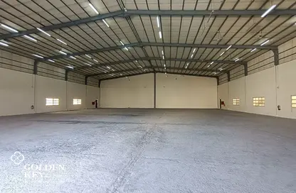 مخزن - استوديو - 8 حمامات للايجار في المنطقة الصناعية 5 - المنطقة الصناعية - المنطقة الصناعية - الدوحة