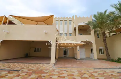 Villa - 6 Bedrooms - 6 Bathrooms for rent in West Bay - Doha