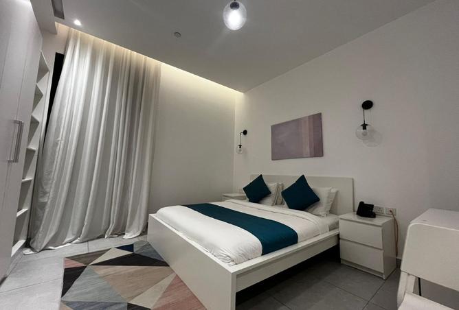 966513 - Property Image 2