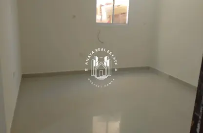 Apartment - 1 Bedroom - 1 Bathroom for rent in Al Kharaitiyat - Umm Salal Mohammed