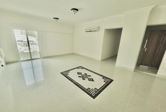 941471 - Property Image 2