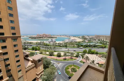 Apartment - 1 Bedroom - 2 Bathrooms for rent in Tower 19 - Porto Arabia - The Pearl Island - Doha