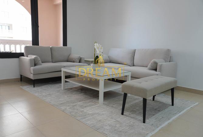 884548 - Property Image 3