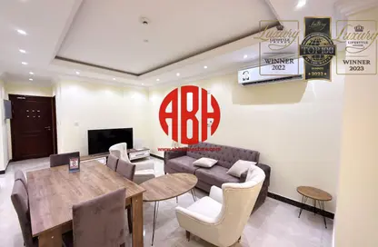 Apartment - 2 Bedrooms - 2 Bathrooms for rent in Thabit Bin Zaid Street - Al Mansoura - Doha