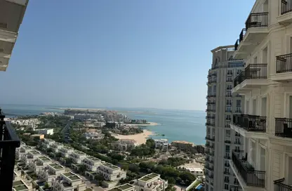 شقة - 2 غرف نوم - 3 حمامات للبيع في فيفا غرب - فيفا بحرية - جزيرة اللؤلؤة - الدوحة