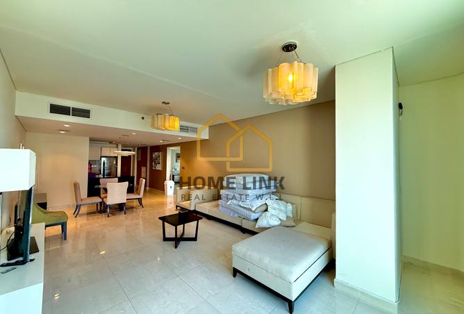 876872 - Property Image 2
