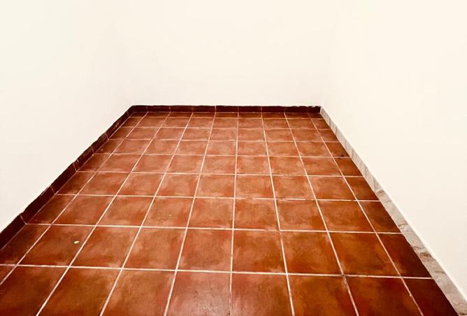 998099 - Property Image 2