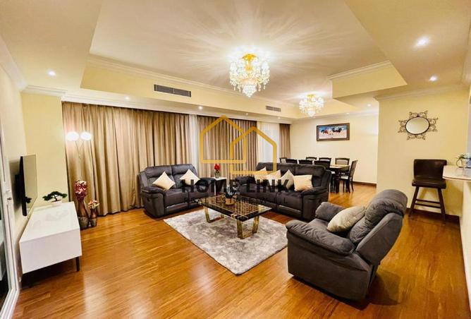 976203 - Property Image 2