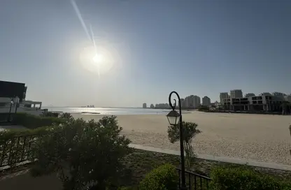 Apartment - 2 Bedrooms - 4 Bathrooms for rent in La Plage South - La Plage - The Pearl Island - Doha