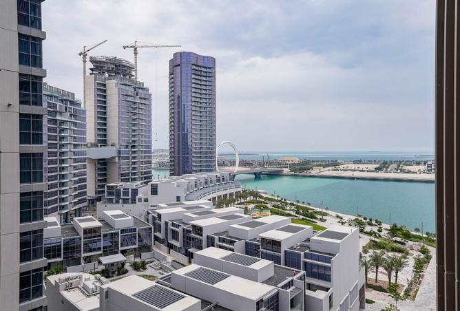 Apartment - 2 Bedrooms - 4 Bathrooms for sale in Seef Lusail - Lusail City - Lusail