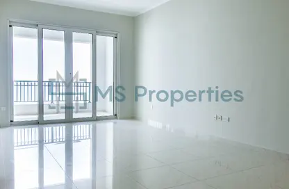 Apartment - 2 Bedrooms - 3 Bathrooms for rent in Viva East - Viva Bahriyah - The Pearl Island - Doha