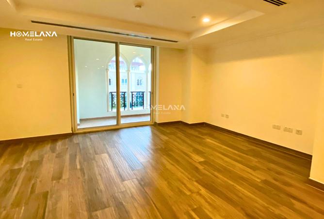 938802 - Property Image 2