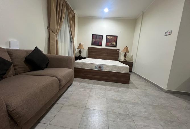 994288 - Property Main Image