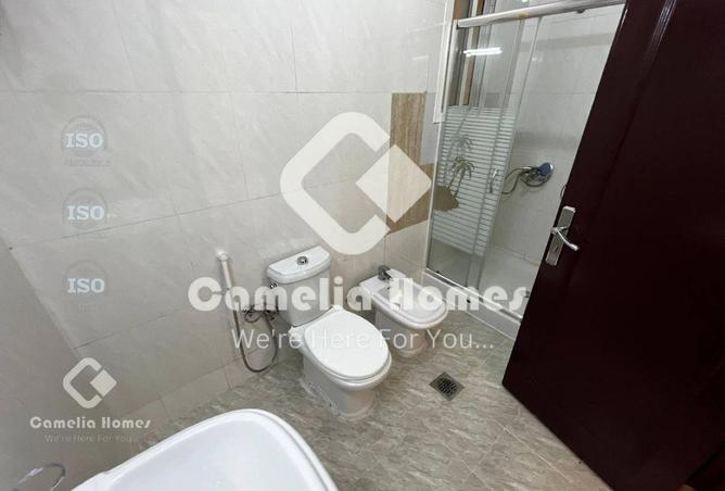 975296 - Property Image 2