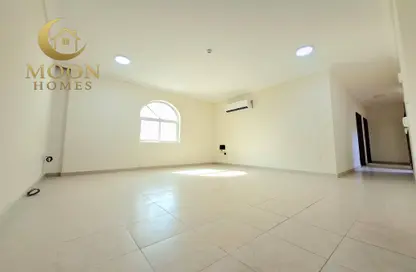 Apartment - 3 Bedrooms - 3 Bathrooms for rent in EB16 - Doha Al Jadeed - Doha