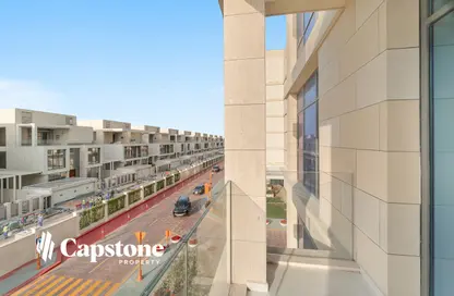 Apartment - 1 Bedroom - 2 Bathrooms for rent in Gewan Island - The Pearl Island - Doha