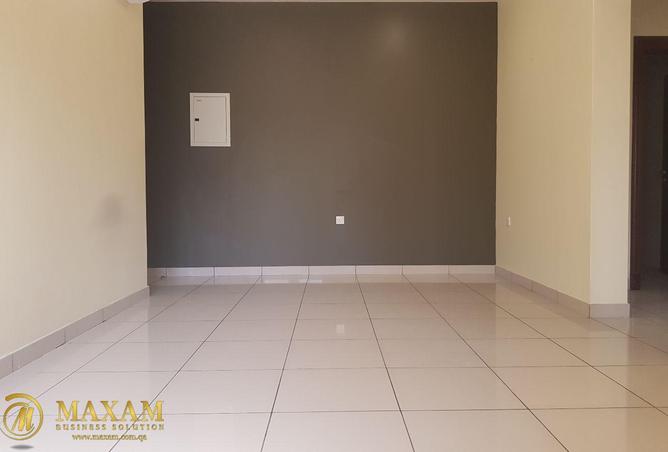 960722 - Property Main Image