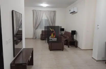 Apartment - 3 Bedrooms - 3 Bathrooms for rent in Al Nasr Street - Al Nasr - Doha