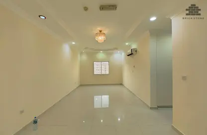 Apartment - 2 Bedrooms - 2 Bathrooms for rent in Najma 28 - Ibn Dirhem Street - Najma - Doha