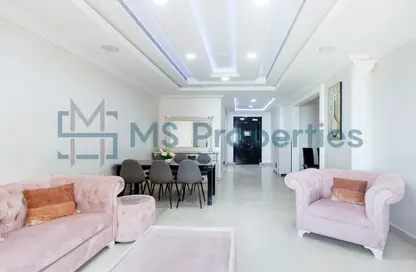 Apartment - 2 Bedrooms - 3 Bathrooms for rent in East Porto Drive - Porto Arabia - The Pearl Island - Doha