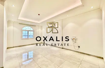 Apartment - 2 Bedrooms - 3 Bathrooms for rent in Al Nuaija Street - Al Nuaija - Doha