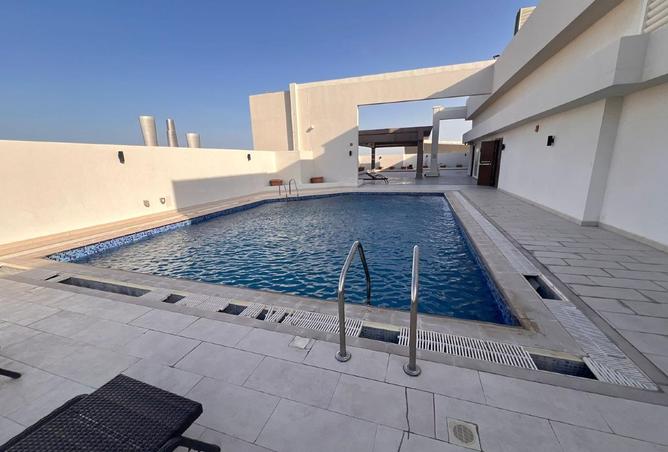 974417 - Property Image 2