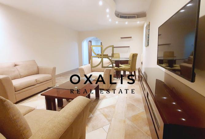 952582 - Property Image 3