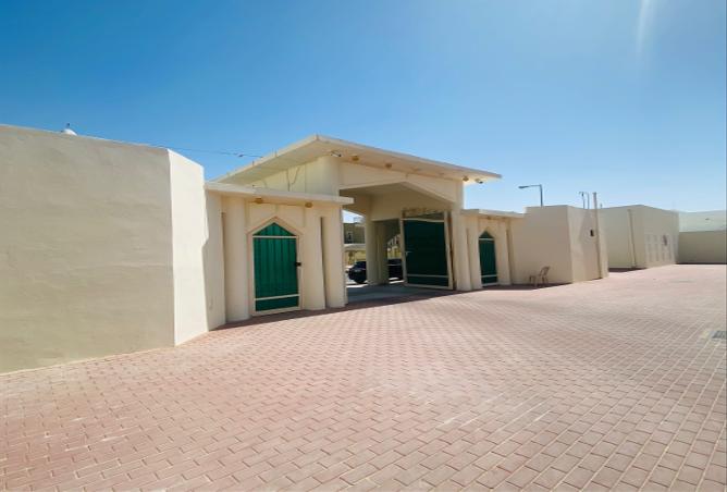 951499 - Property Image 2
