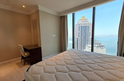 Apartment - 2 Bedrooms - 2 Bathrooms for rent in West Bay Tower - West Bay - West Bay - Doha