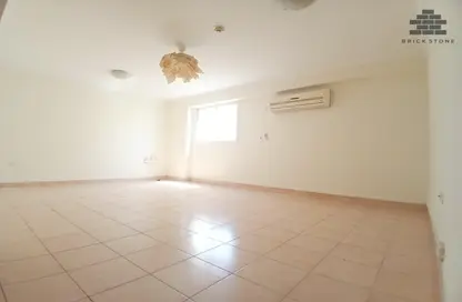 Apartment - 3 Bedrooms - 2 Bathrooms for rent in Al Sadd Road - Al Sadd - Doha