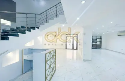 Villa - 6 Bedrooms - 5 Bathrooms for rent in Street 871 - Al Duhail South - Al Duhail - Doha