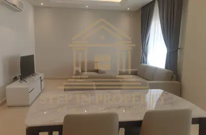 Apartment - 2 Bedrooms - 2 Bathrooms for rent in Anas Street - Fereej Bin Mahmoud North - Fereej Bin Mahmoud - Doha