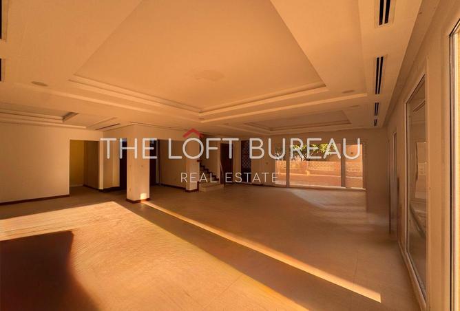 997741 - Property Image 2