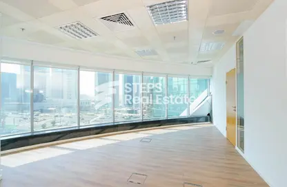 Office Space - Studio - 1 Bathroom for rent in City Center Towers - West Bay - Doha