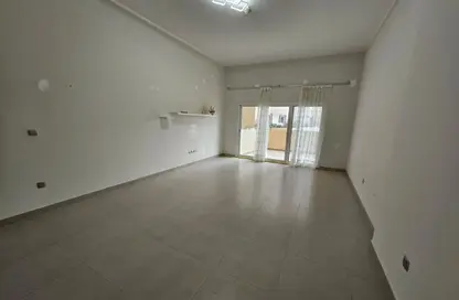 شقة - غرفة نوم - 2 حمامات للايجار في دارا - فوكس هيلز - الوسيل