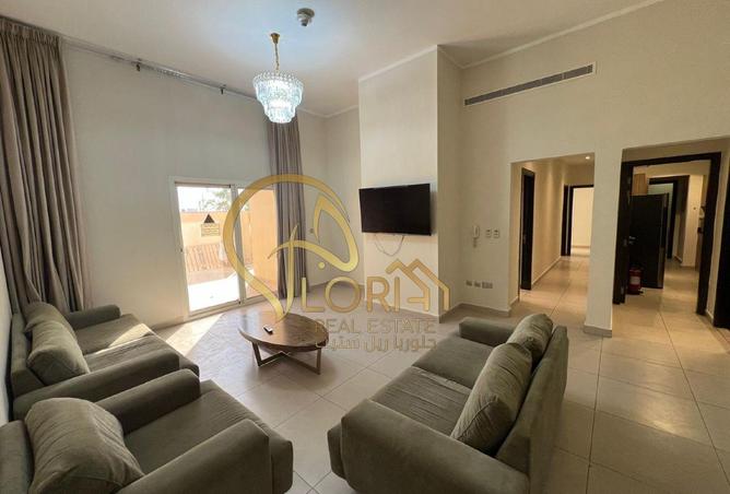 941624 - Property Image 2