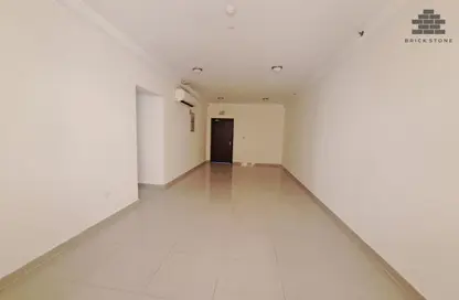 Apartment - 2 Bedrooms - 1 Bathroom for rent in Musheireb Apartments - Musheireb - Doha