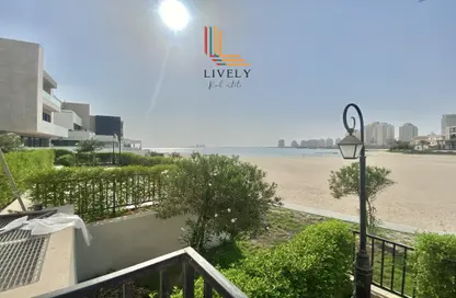 Townhouse - 2 Bedrooms - 4 Bathrooms for rent in La Plage Villas - The Villas - The Pearl Island - Doha