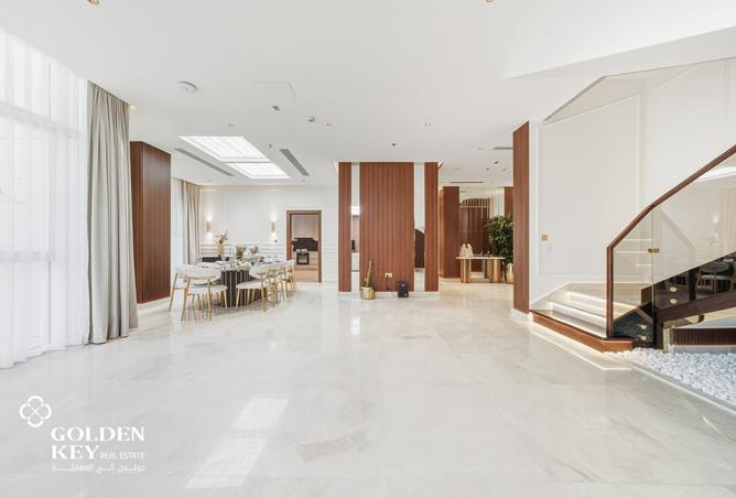 968032 - Property Image 3